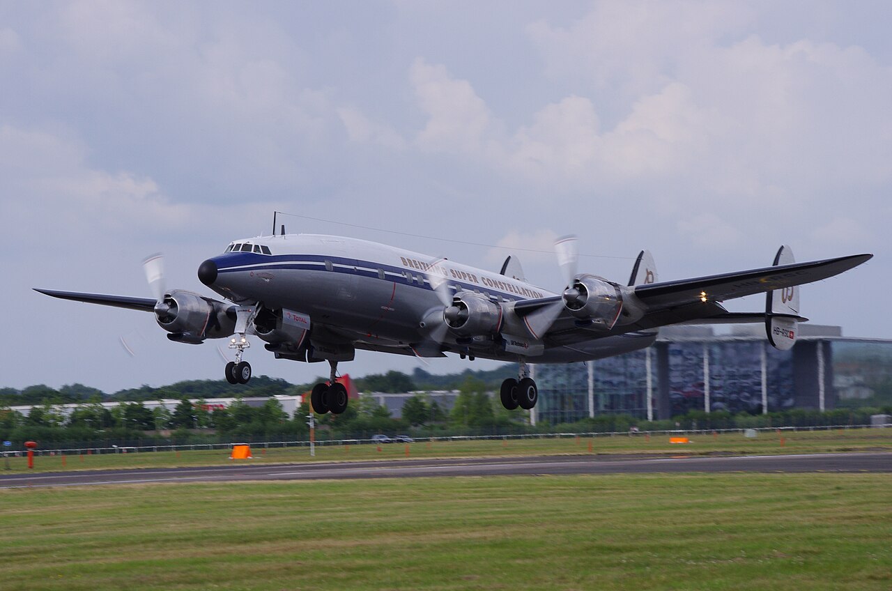 Photographie — Lockheed Super Constellation au salon de Farnborough, 2014