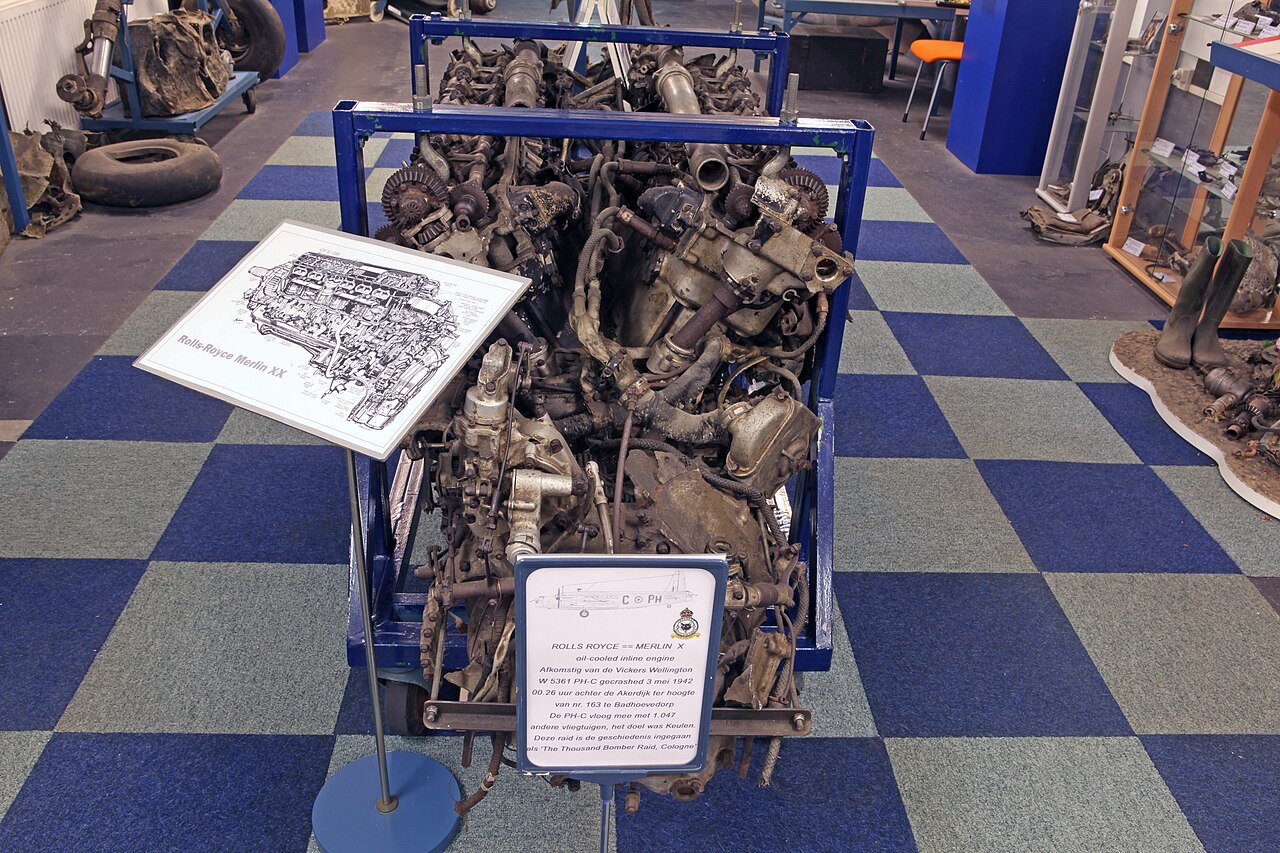 Photographie — Moteur Rolls-Royce Merlin X