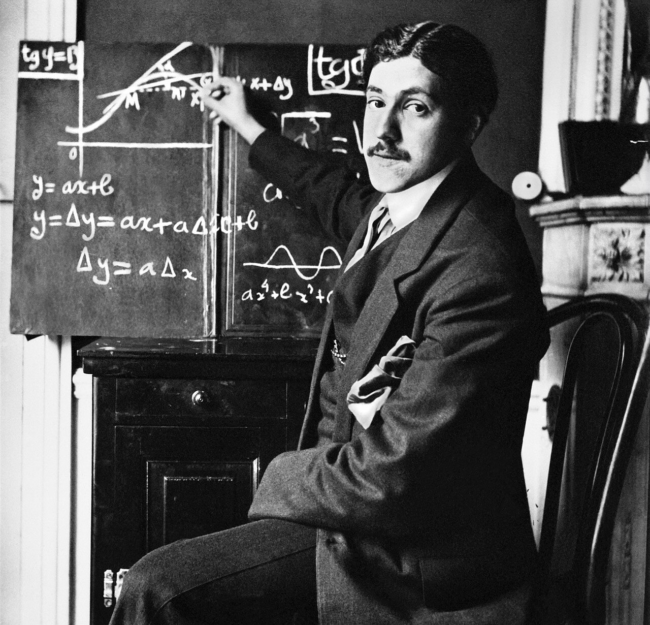 Photographie — Le jeune Marcel Bloch, futur Marcel Dassault, vers 1912